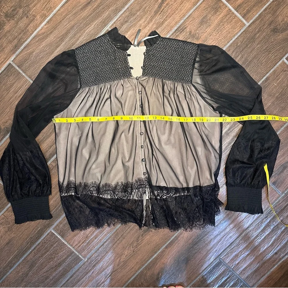 Anthropologie Layered Tulle Puff-Sleeve Lace Blouse. Size Large - Picture 5 of 11